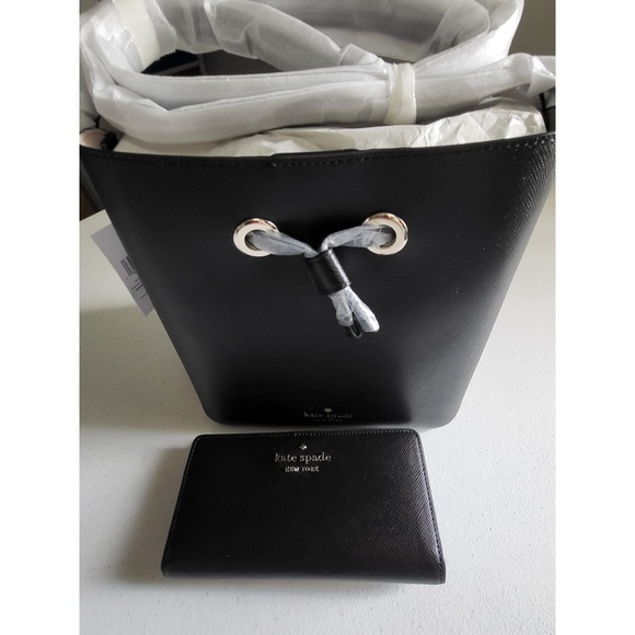 Kate Spade Black Saffiano Leather Bucket Bag and Slim Wallet Set K4378 NEW - Picture 2 of 9
